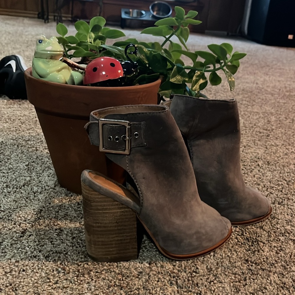 Jeffrey Campbell Brianna platform sandals …worn maybe twice - Picture 1 of 6